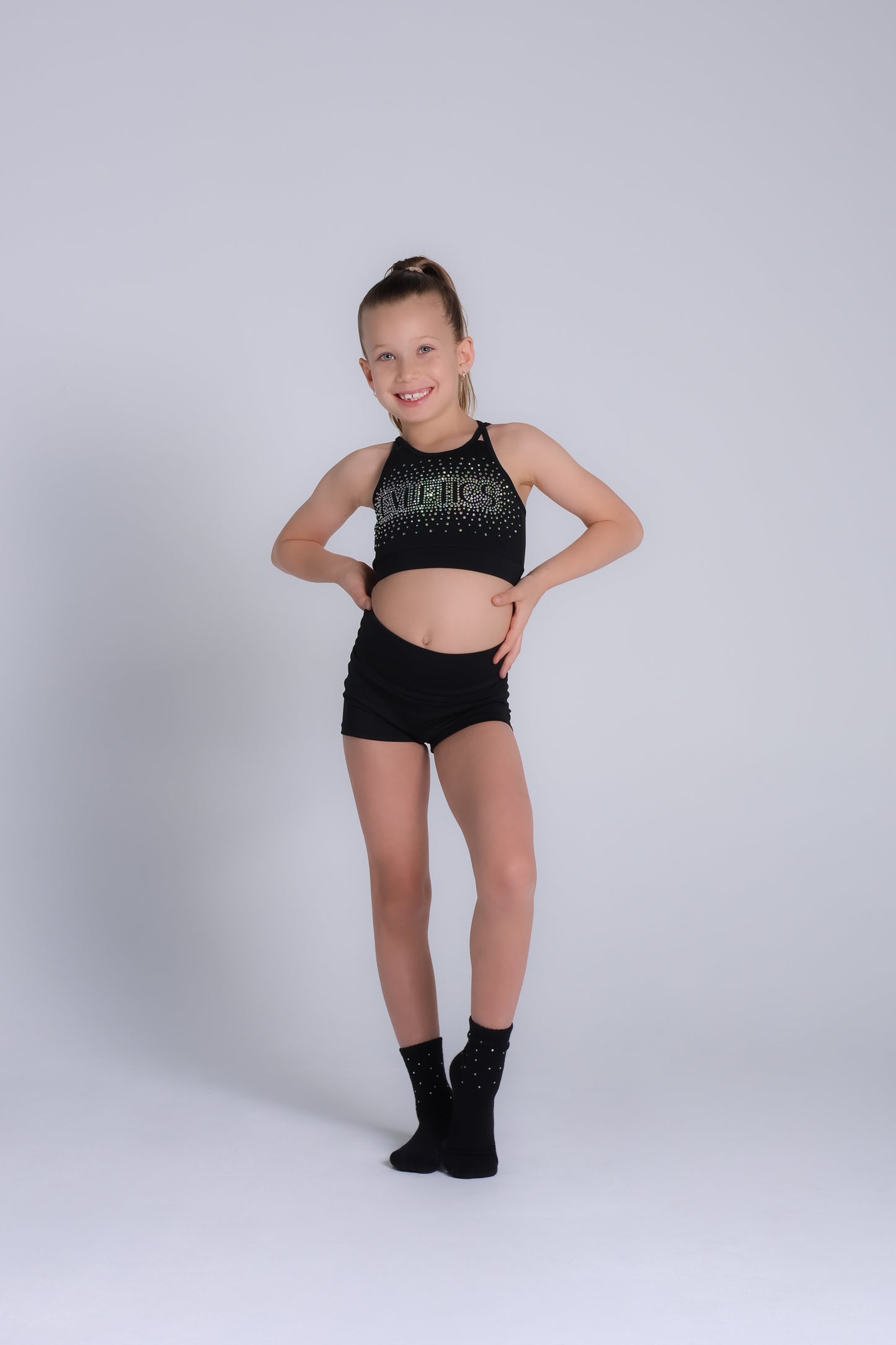 ESSENTIAL SPORTS CROP