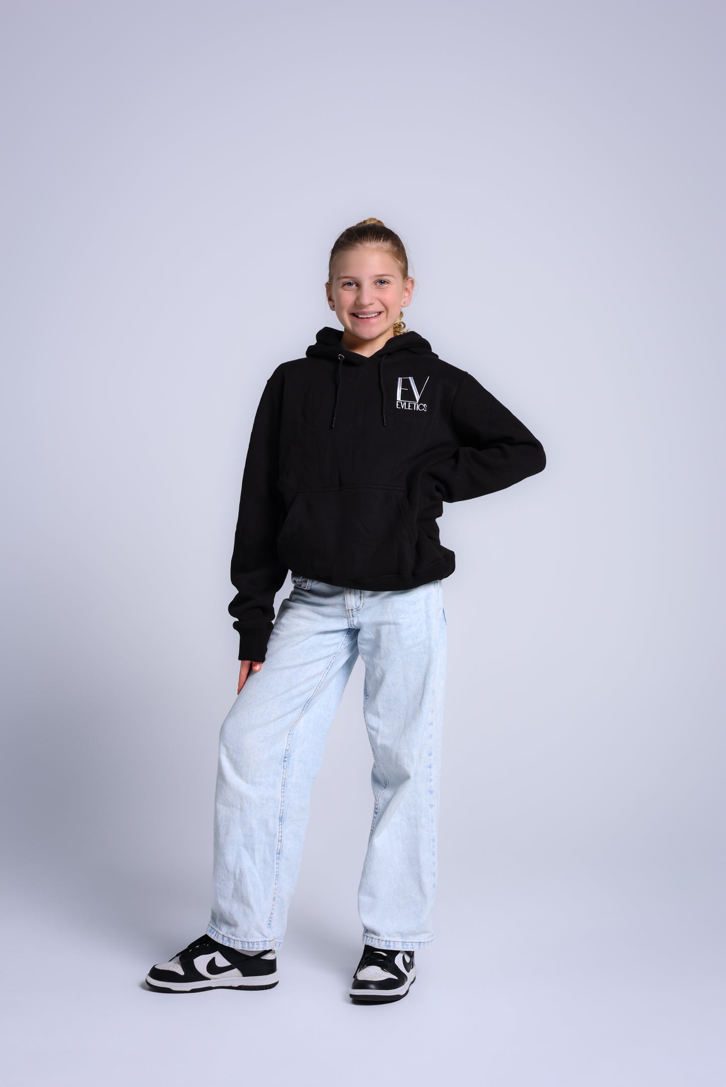 ESSENTIAL HOODIE