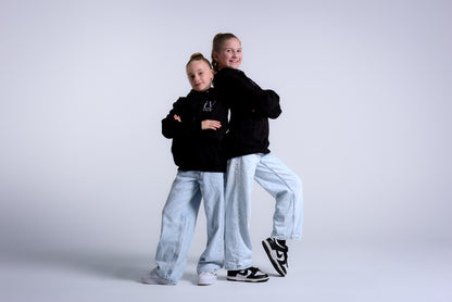 ESSENTIAL HOODIE